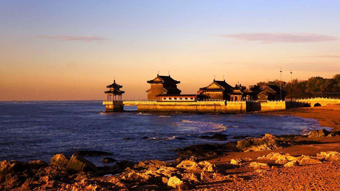 五年级七单元习作《中国的世界文化遗产》，原创作文万里长城