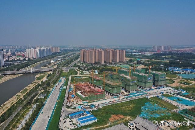 河南大学布局郑州，未来会拉近和郑州大学的距离，上演龙争虎斗！