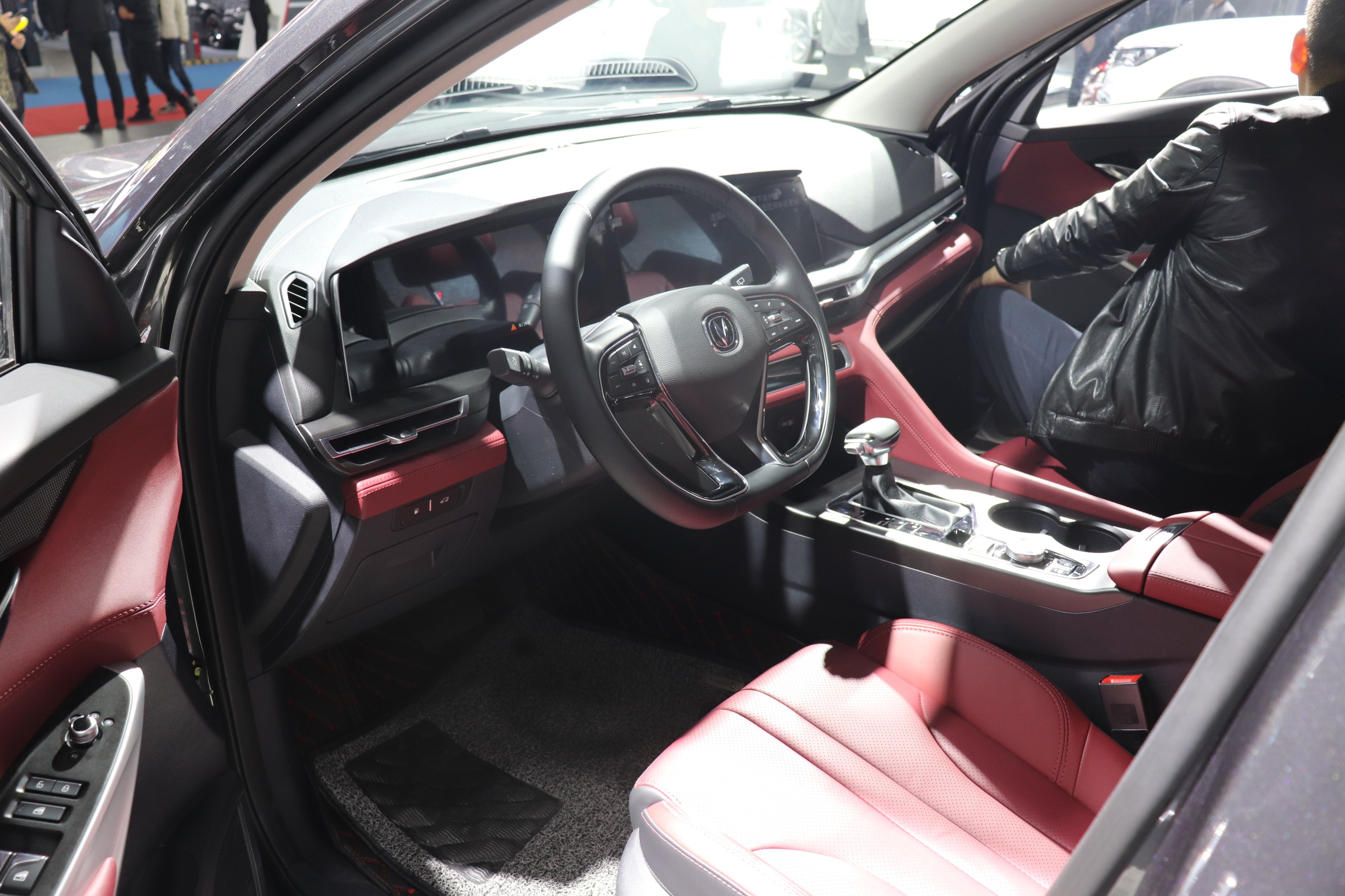 预算10万左右买SUV？趁着还有芯片，这3款国产SUV值得下手