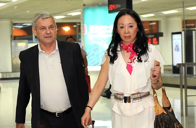 为什么老球迷都不碰中超（中超如此“秀丽”，为何不招待见？）