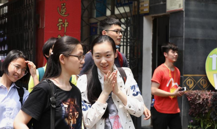 江苏省35名学霸被清北录取，28人来自同一中学，真是可喜可贺