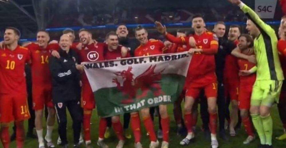 威尔士欧洲杯预选赛过程(2-0！威尔士成功挺进欧洲杯，赛后贝尔这一行为让皇马尴尬了)
