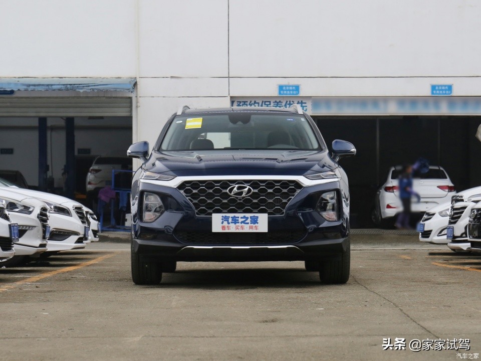 现代新胜达2013：挑战汉兰达，实力夺食