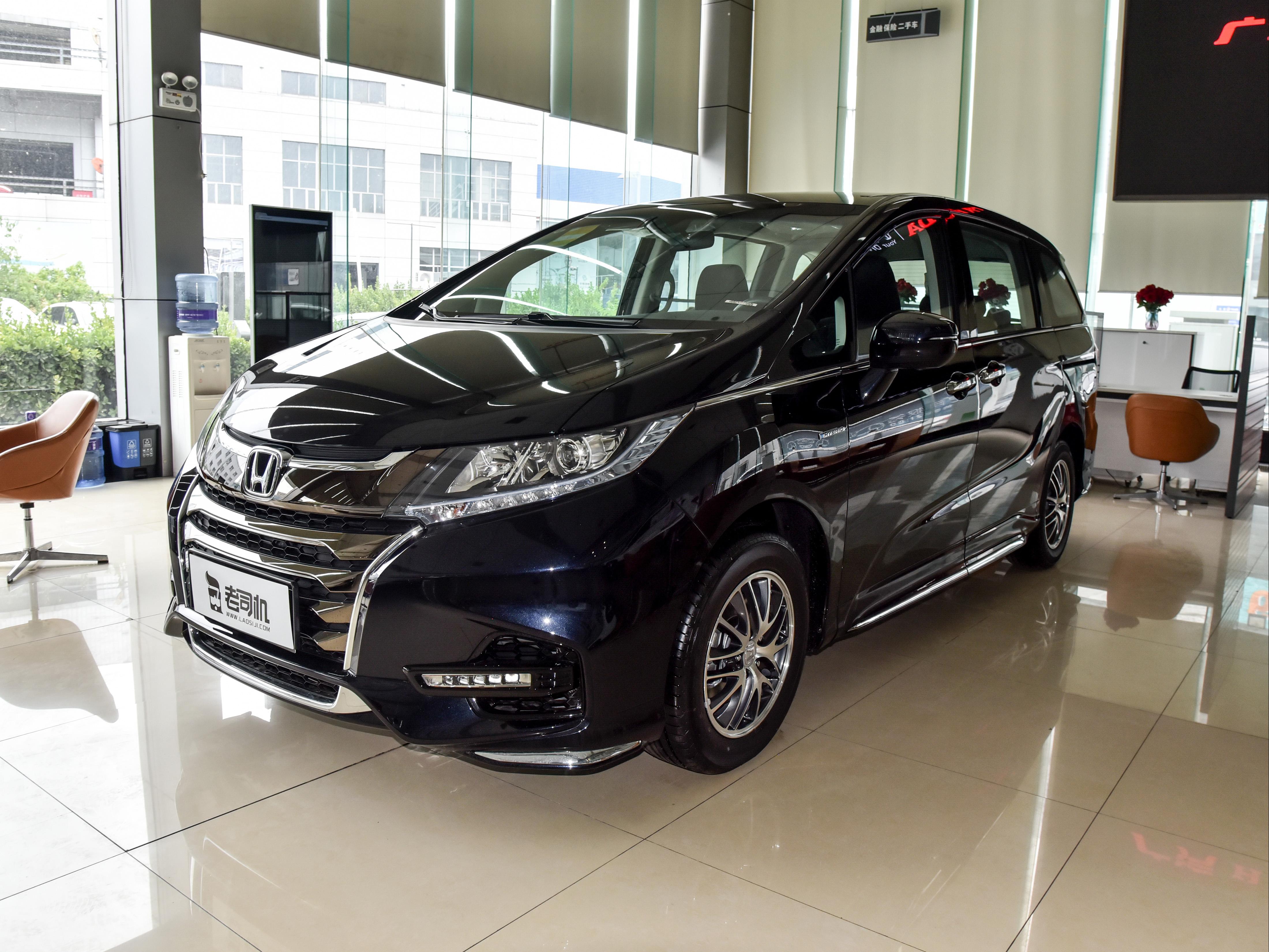 7座大mpv油耗堪比小代步车,5.8l油耗还是日系,实拍本田奥德赛