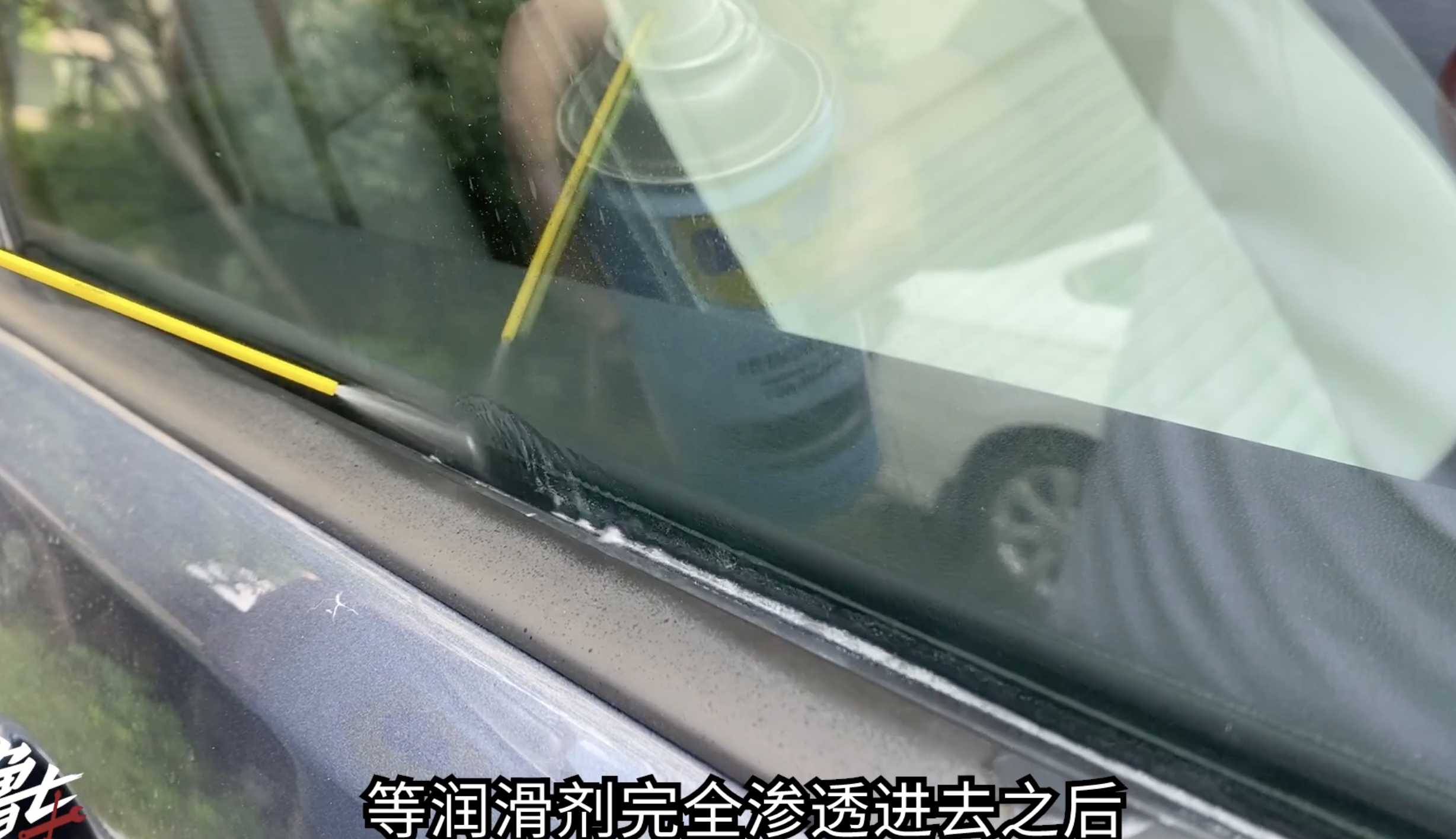 车主们别错过！这5个家用车的保养，自己在小区就能做