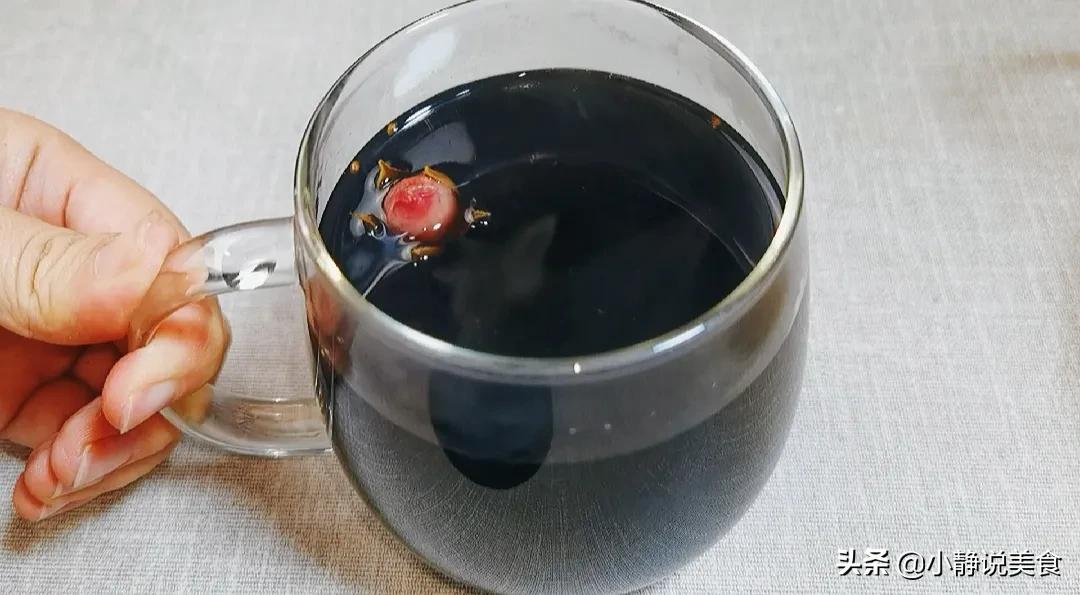 乌发养颜茶的冲泡方法（养颜茶冲泡步骤补血又养颜）