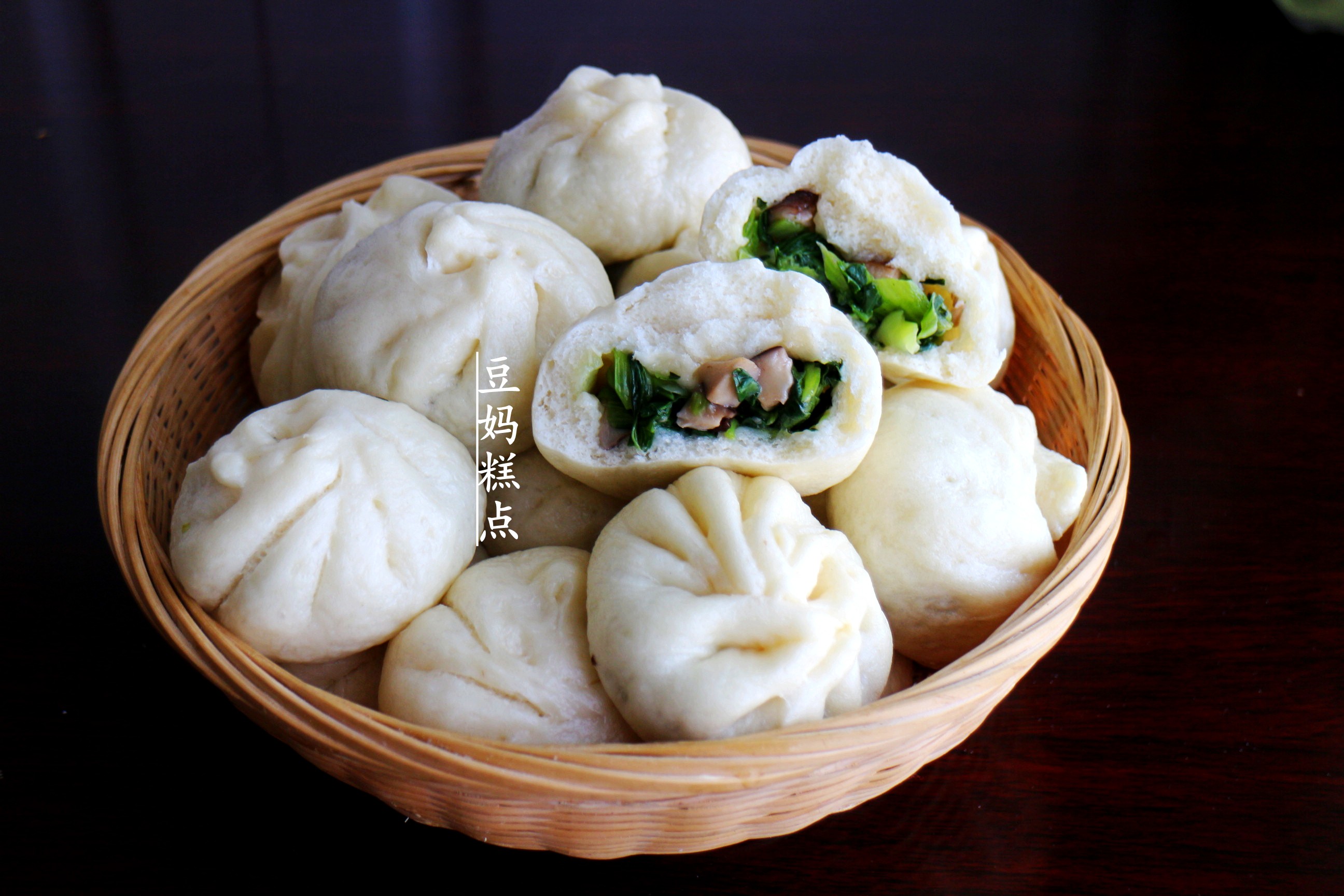 素包子馅的做法(卷心菜胡萝卜鸡蛋素包子馅的做法) - 盾灵网