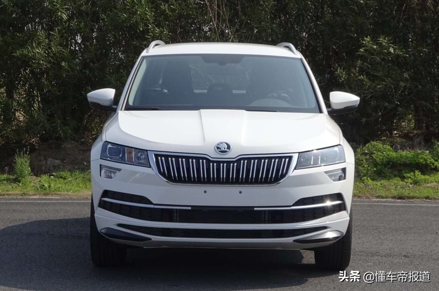 大众柯斯达震撼上市，豪华品质引领出行新风尚