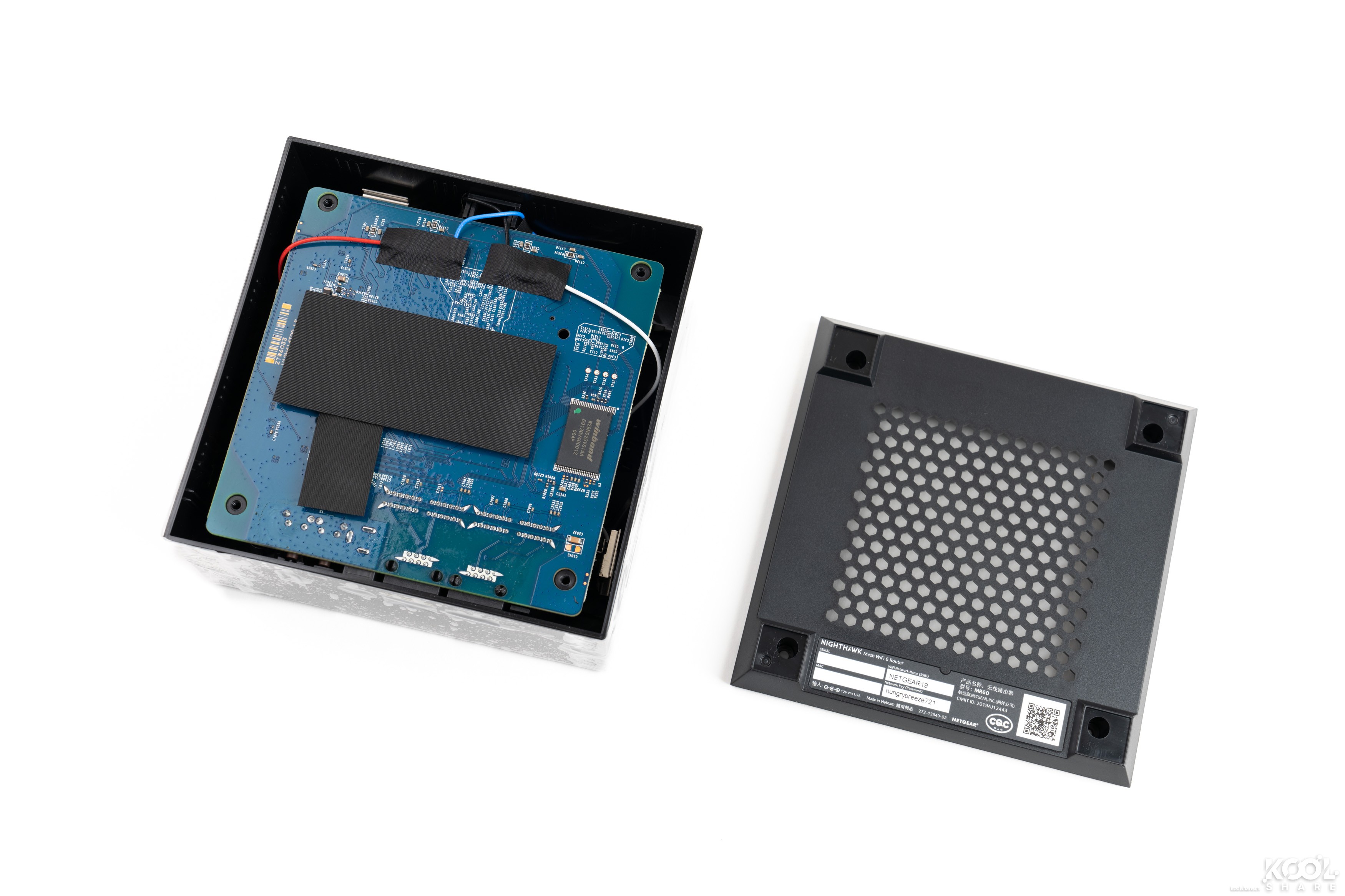 全屋WiFi 6时代，NETGEAR夜鹰Mesh WiFi 6系统MK63开箱拆解评测
