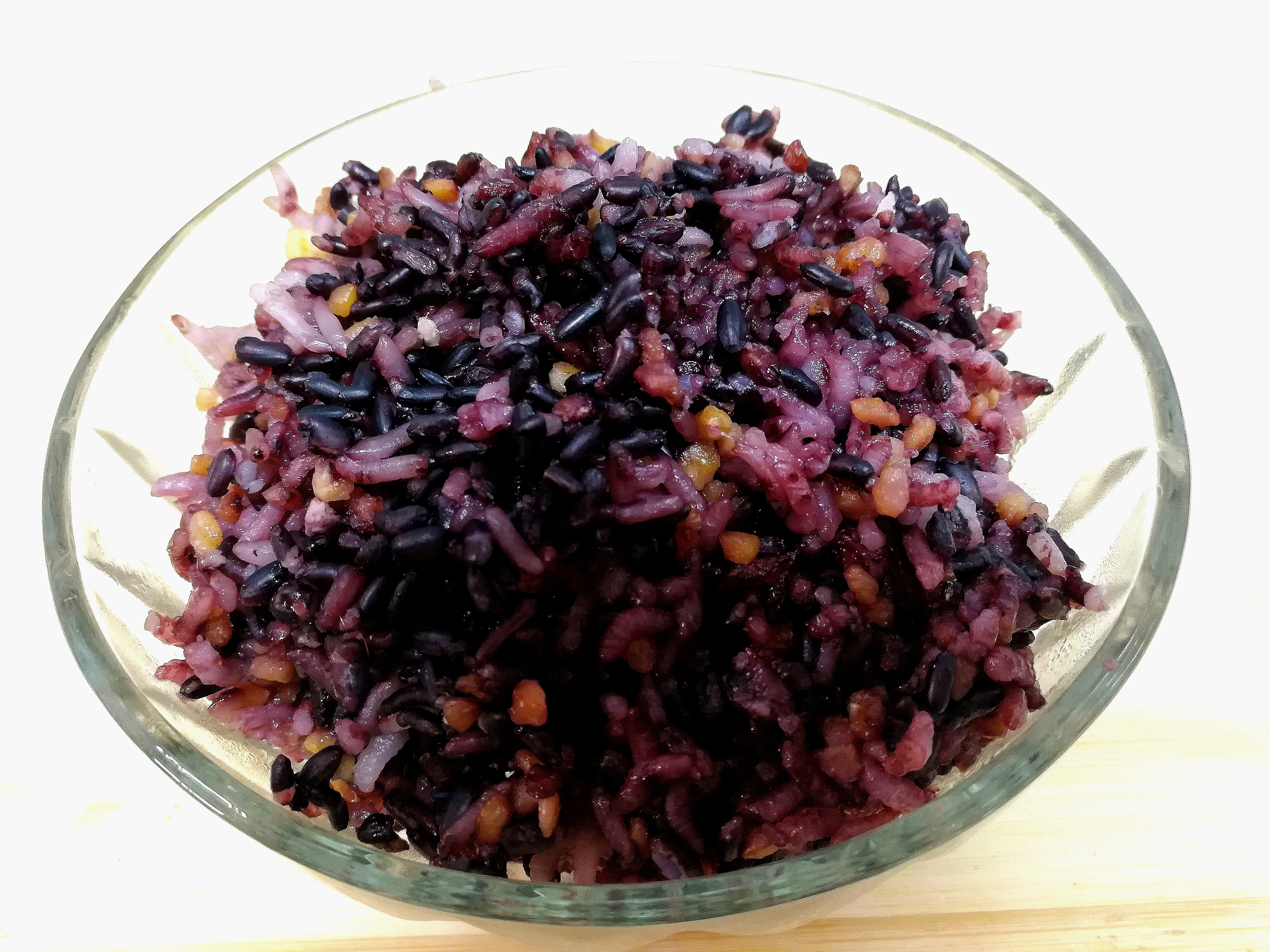 黑米饭怎么做好吃又烂(教你蒸黑米饭的做法技巧)