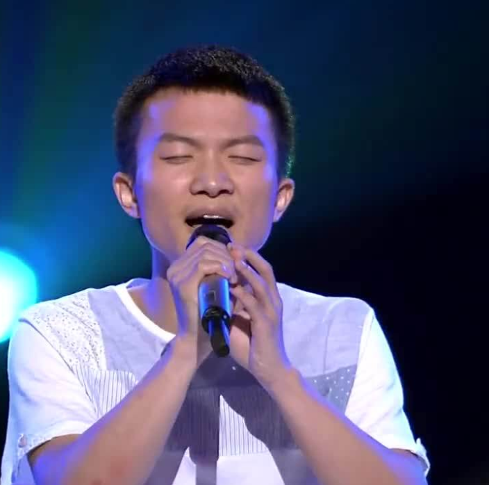 周深:农村小子自费留学,一首大鱼惊艳全场,高晓松称之为天籁