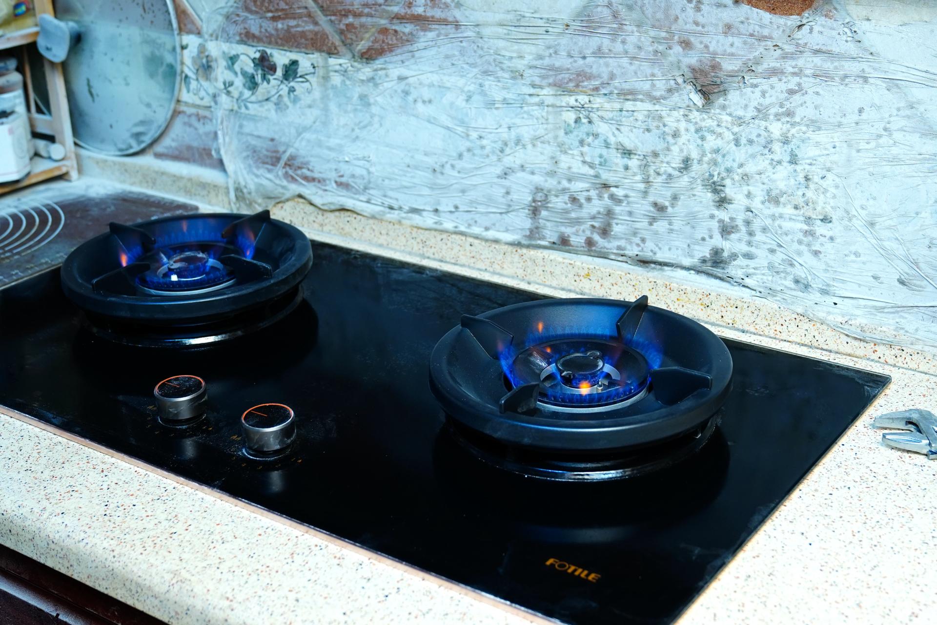 我把灶炸了,换了这款高颜值,5kw大火力的方太hecb燃气灶