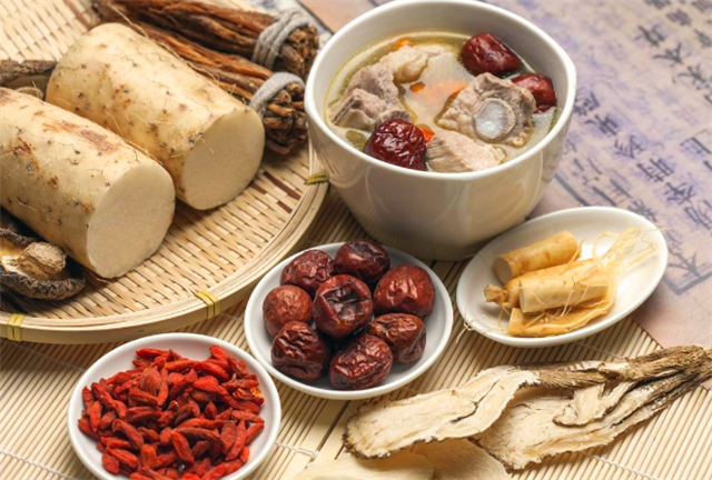 还记得曾被称为“中国食疗第一人”的张悟本吗？他现况如何？