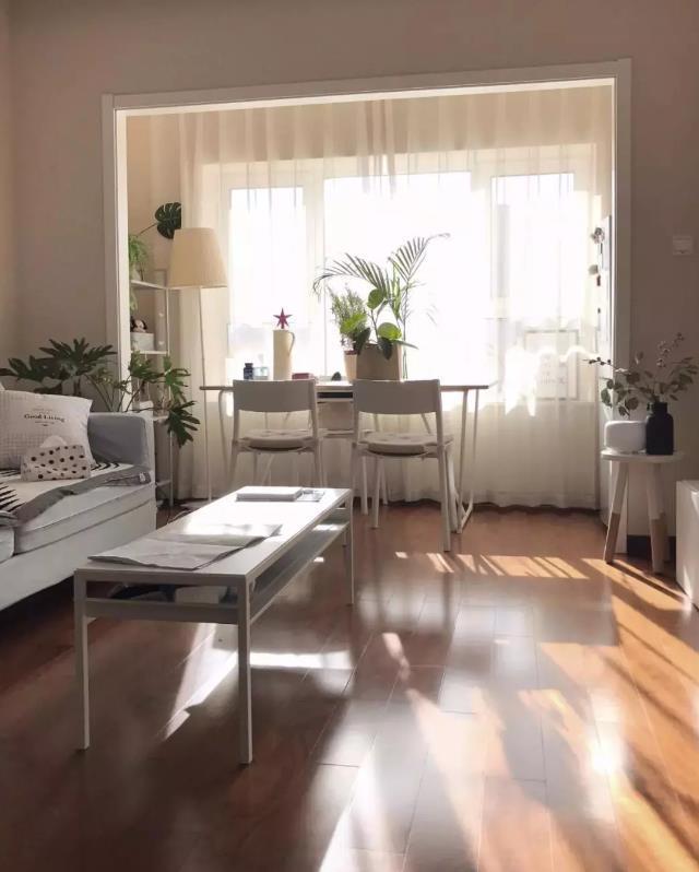 阳台只用来晾衣服？太可惜了，这样装修实用好几倍