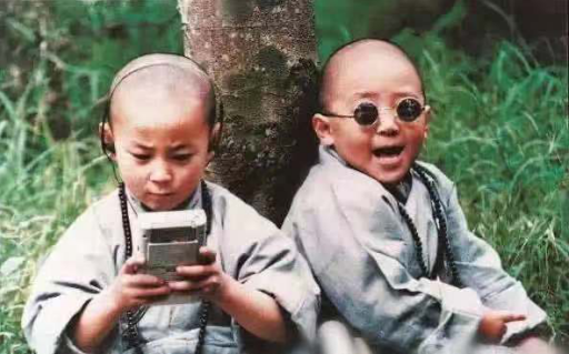 悲惨的释小龙：曾被赞成龙接班人，却情断何洁、助理溺亡还没戏拍