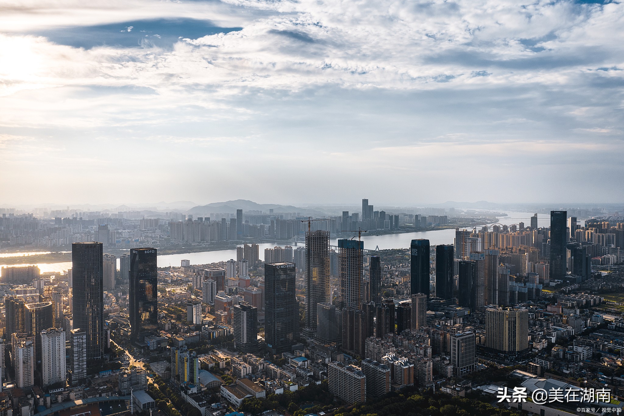 2021年湖南各地高考成绩出炉，看看这些学校考得如何？（待续）