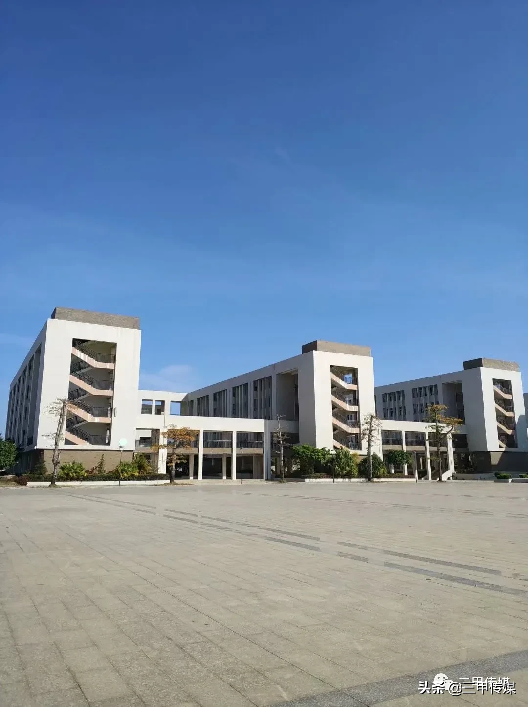 甲子中学:追寻甲中校友,回忆青春岁月