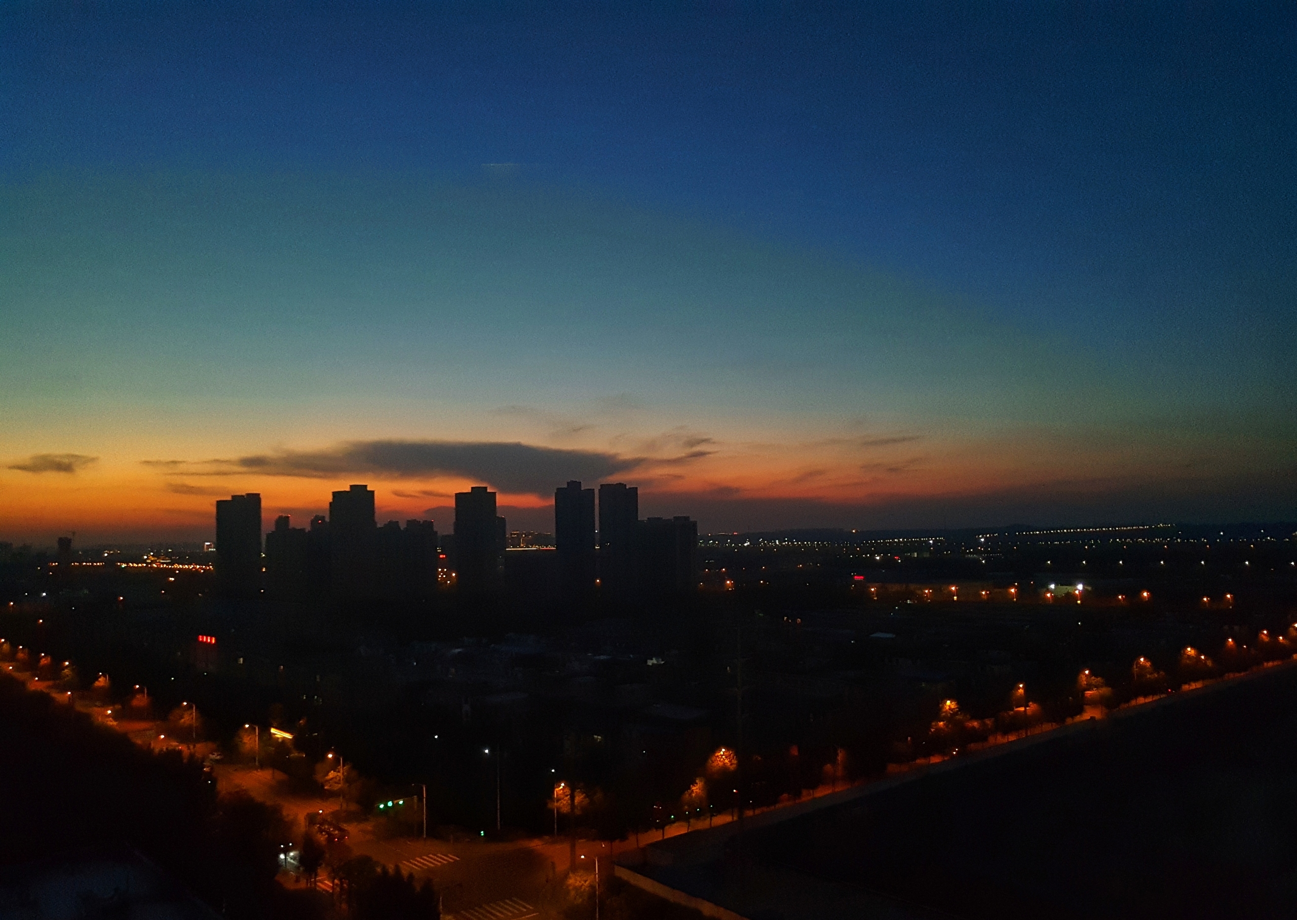 从太白山上到渭水河畔，这所211高校到底有多“大”？