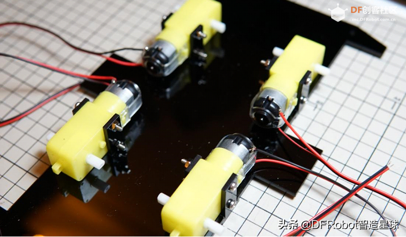 Maker-T教你从零制造一台麦轮战车