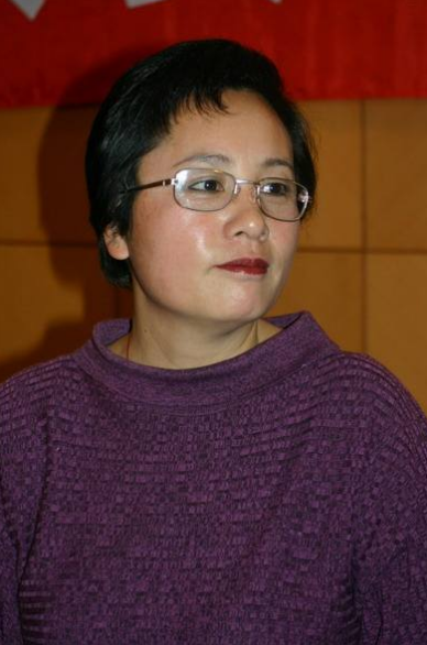 饶颖放出赵忠祥低俗录音，一代名嘴因“癌”去世后“晚节不保”