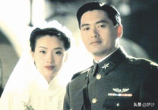 同日寇死战不敢面对妻子玻璃丈夫：与空军英雄抗战的爱情结婚
