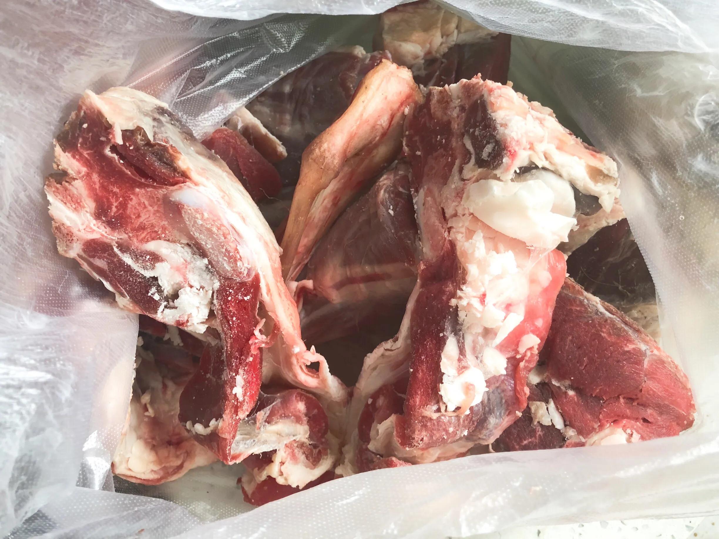 炖羊肉放什么调料？西安羊肉泡馍说：3味调料足矣，专克羊膻味