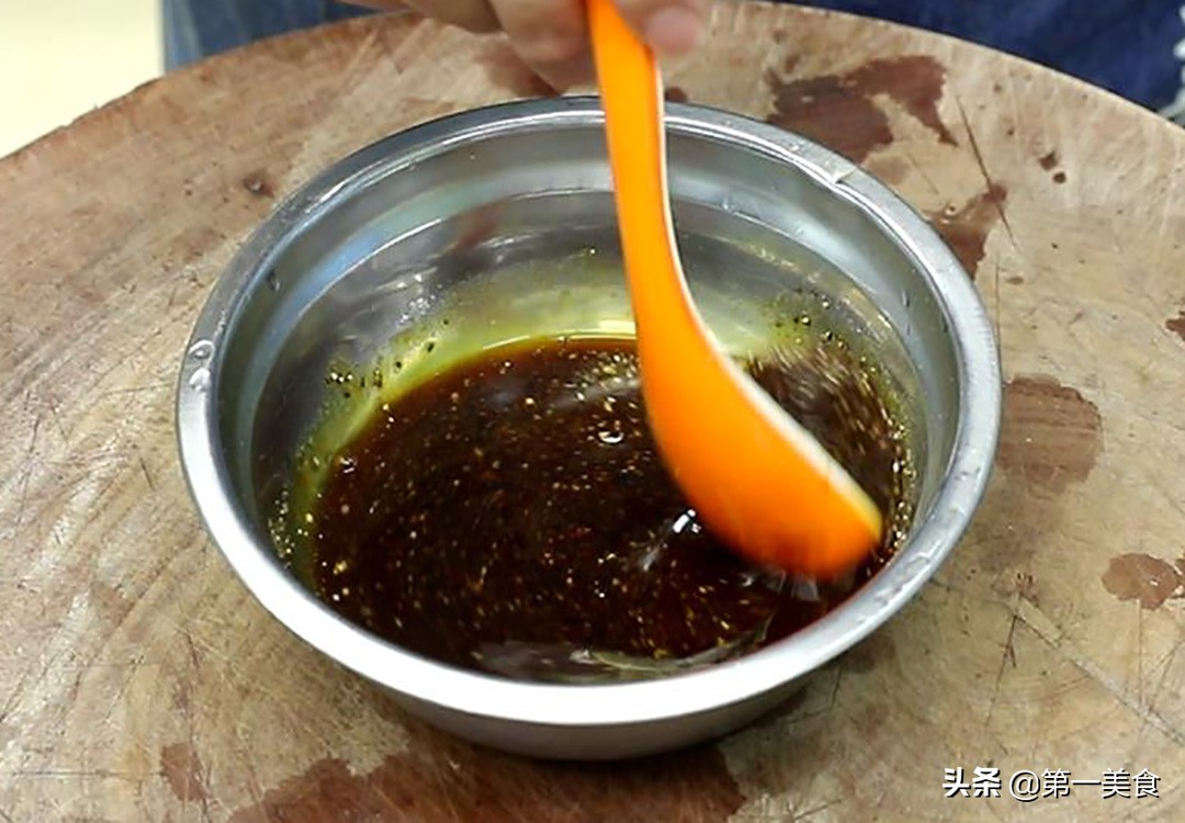 炸蝦的做法,炸蝦的做法大全家常視頻
