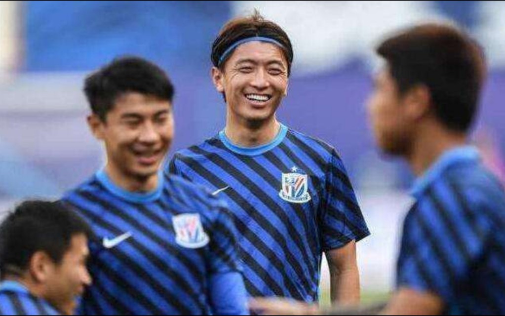 球迷直言他还不如毕津浩（他是申花今年最差锋线引援，进攻火力不如后卫，或遭崔康熙弃用）-华海博客