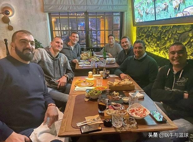 nba绰号带狼的人有哪些(安东尼礼让三分，加内特在他面前像个乖宝宝，他才是真正的黑老大)