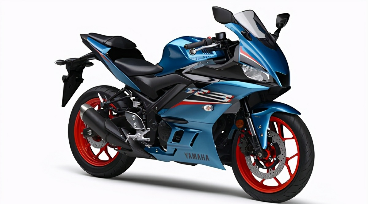 螳螂捕蝉黄雀在后,雅马哈r3,会是赢家吗?