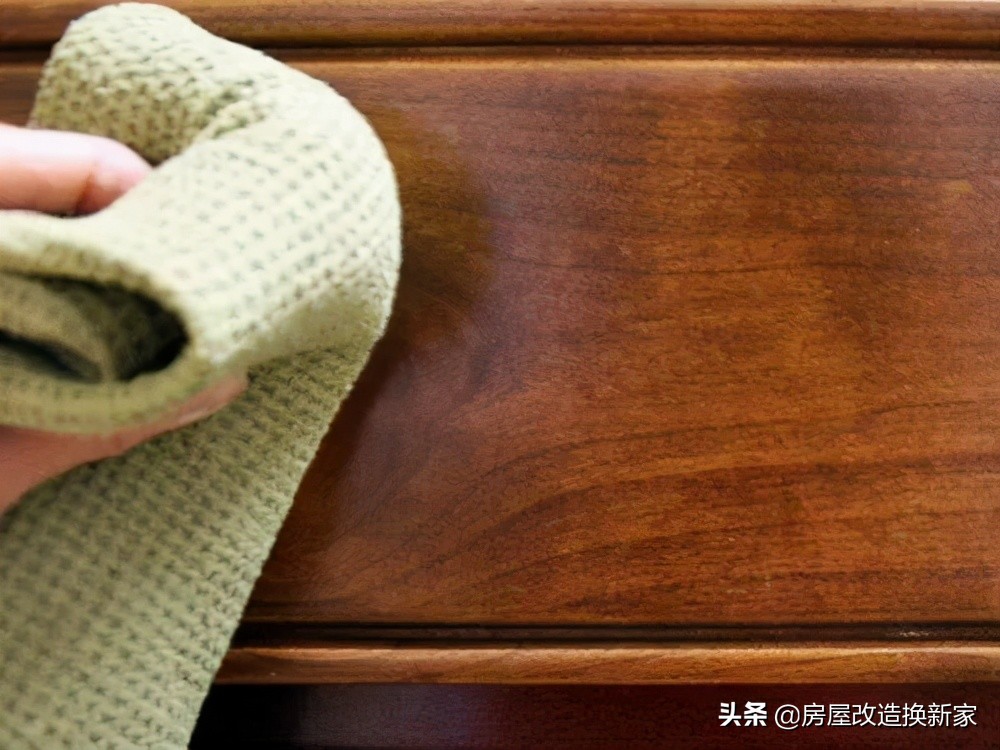 买实木家具应该怎么选择呀？