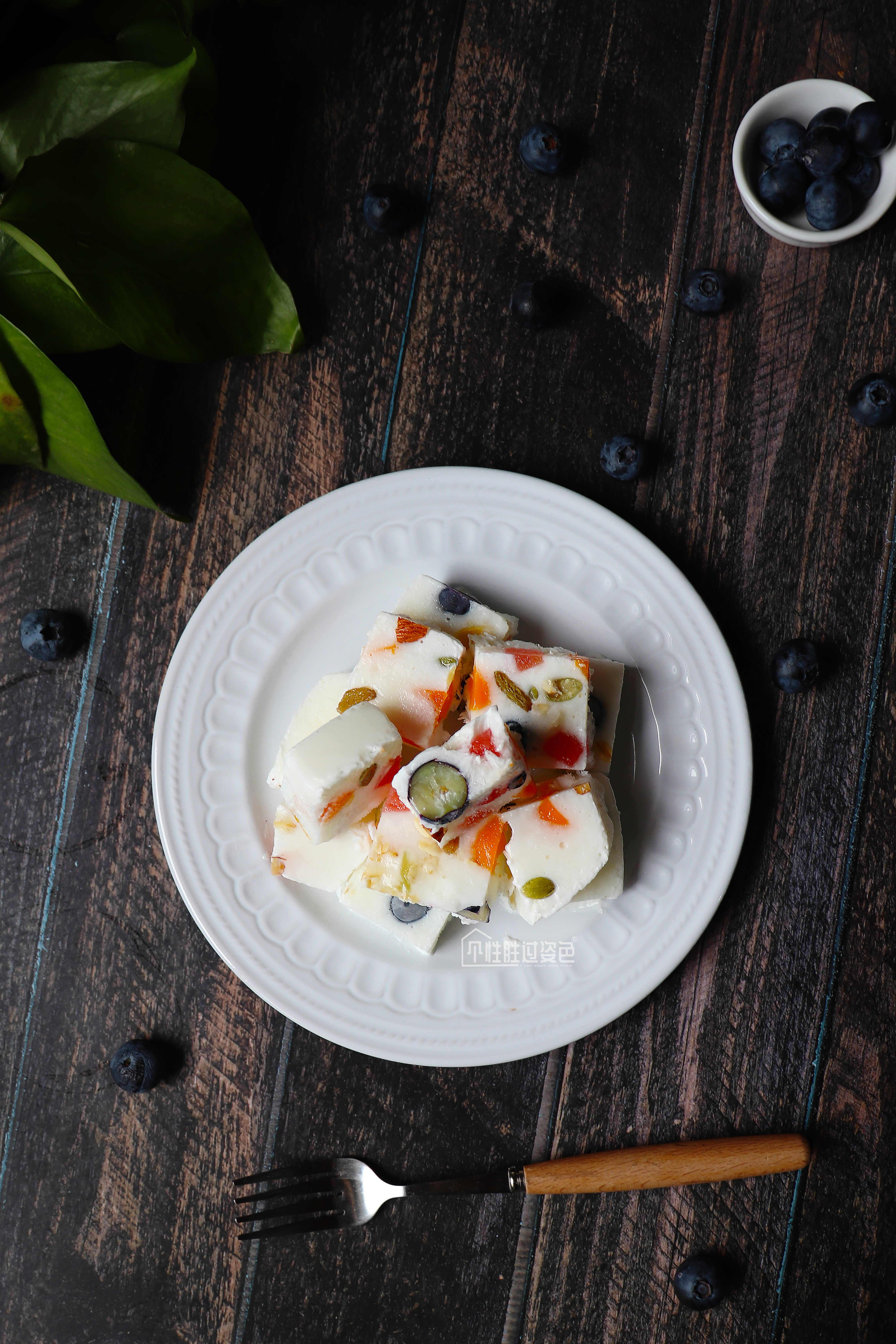 怎么在家做炒酸奶(教你在家做炒酸奶,不需要炒冰机,成本不到5块钱,比