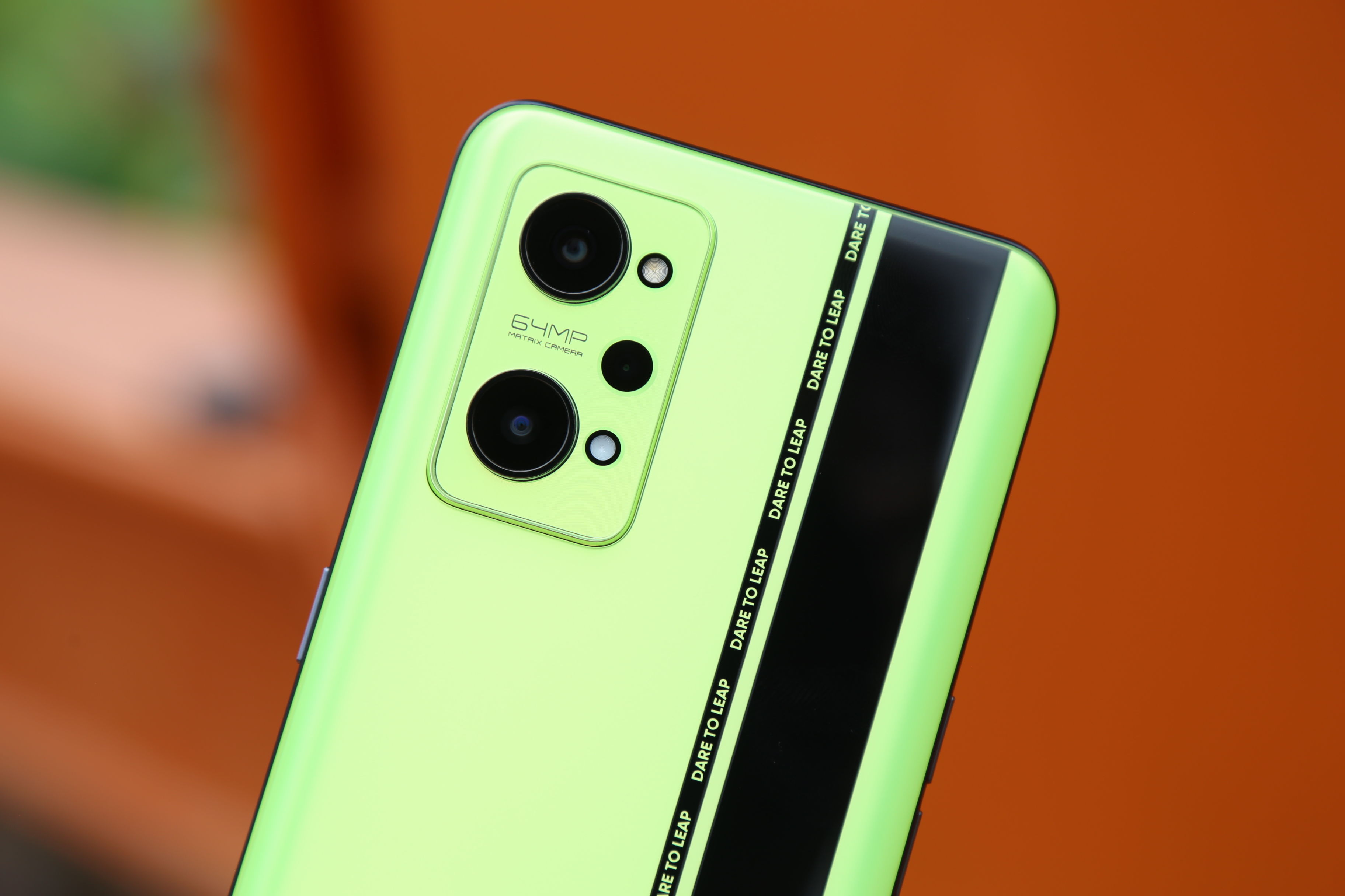 目前最便宜的四款12 256gb手机,配置体验都不错,价格还不到两千