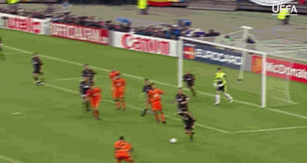 欧冠为什么没结束（「深度」西甲巅峰的1999／00赛季，皇马是如何欧冠再封王的？）