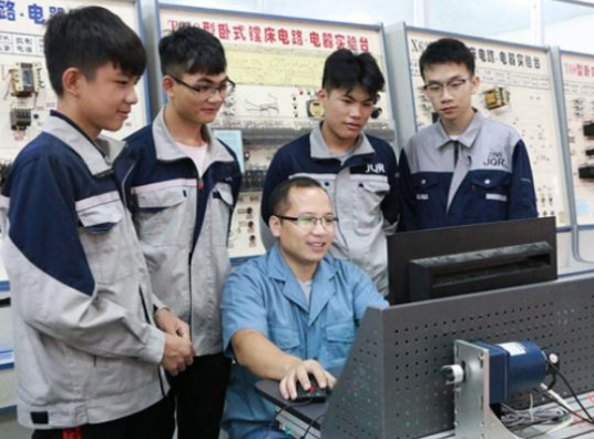 职业技术学院和高等专科学校有啥区别？差距有点大，考生别选错