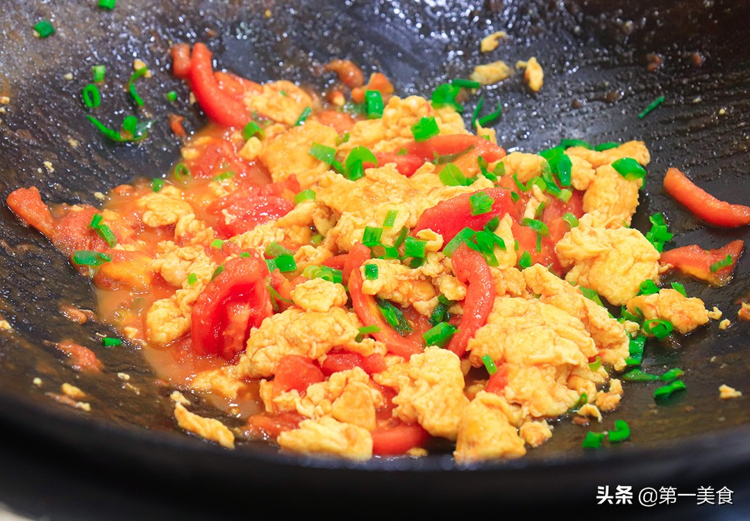 图片[2]-【西红柿炒鸡蛋】做法步骤图 大厨：记住5个关键 真鲜嫩-起舞食谱网