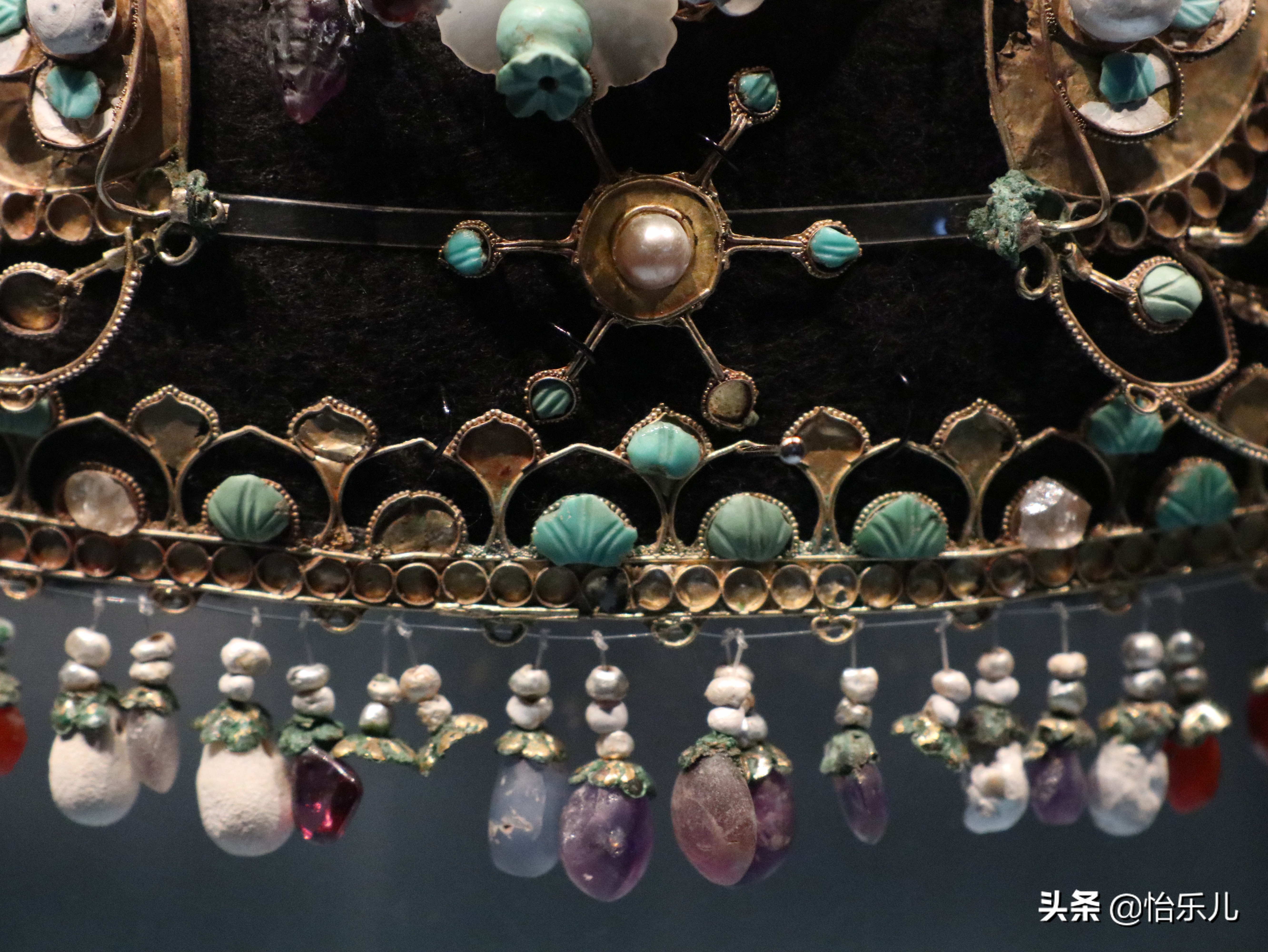 李倕凤冠在唐代有没有原型?