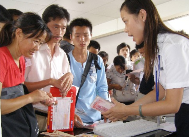 武汉传媒学院学费多少（新学期迎来）