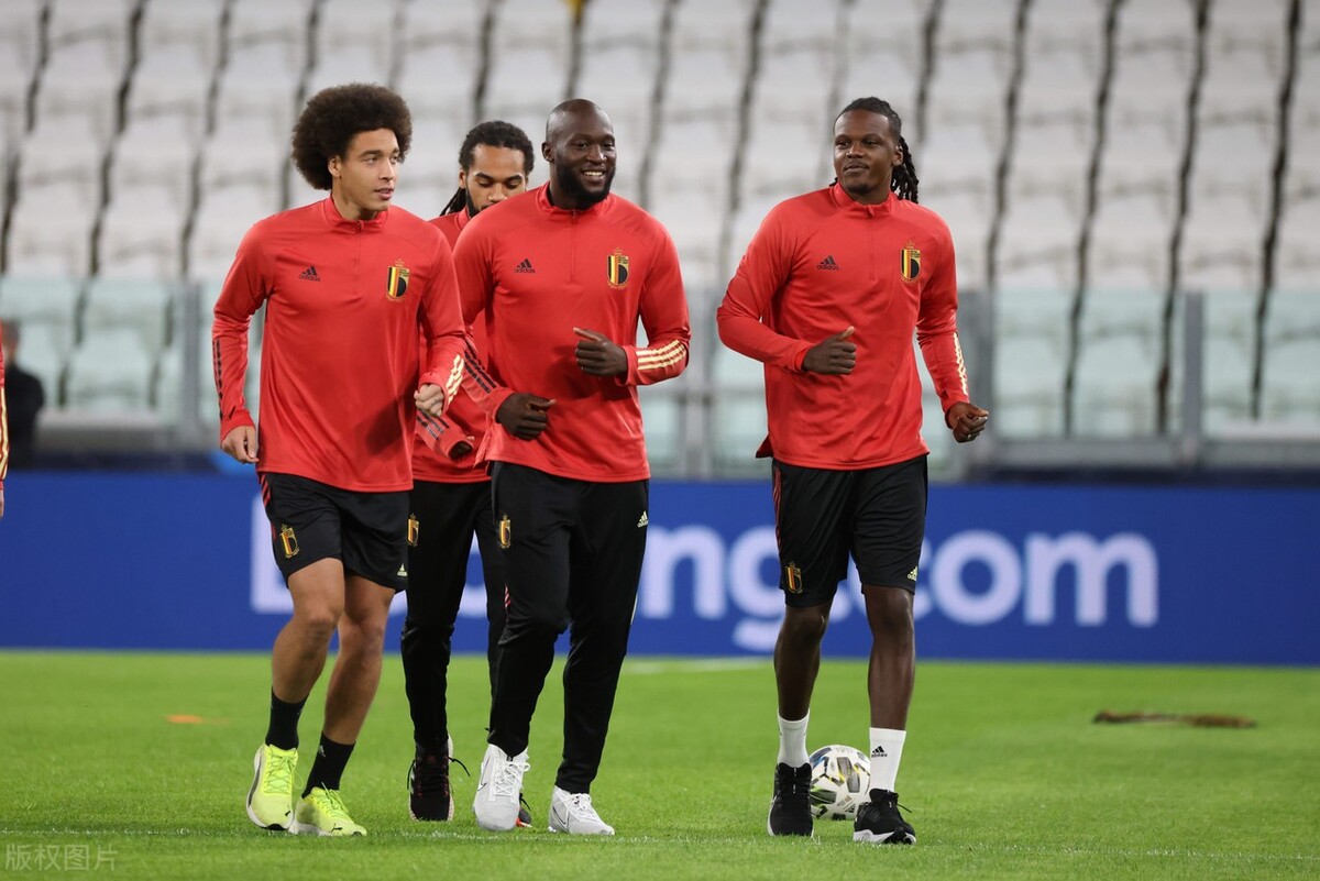 国足今晚哪个台直播（今晚7场比赛值得期待！黄金时间19点开打无须熬夜，CCTV5直播国足）