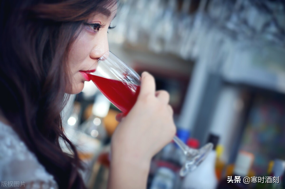 感情中最痛的不是分离，而是信任被欺骗后的绝望
