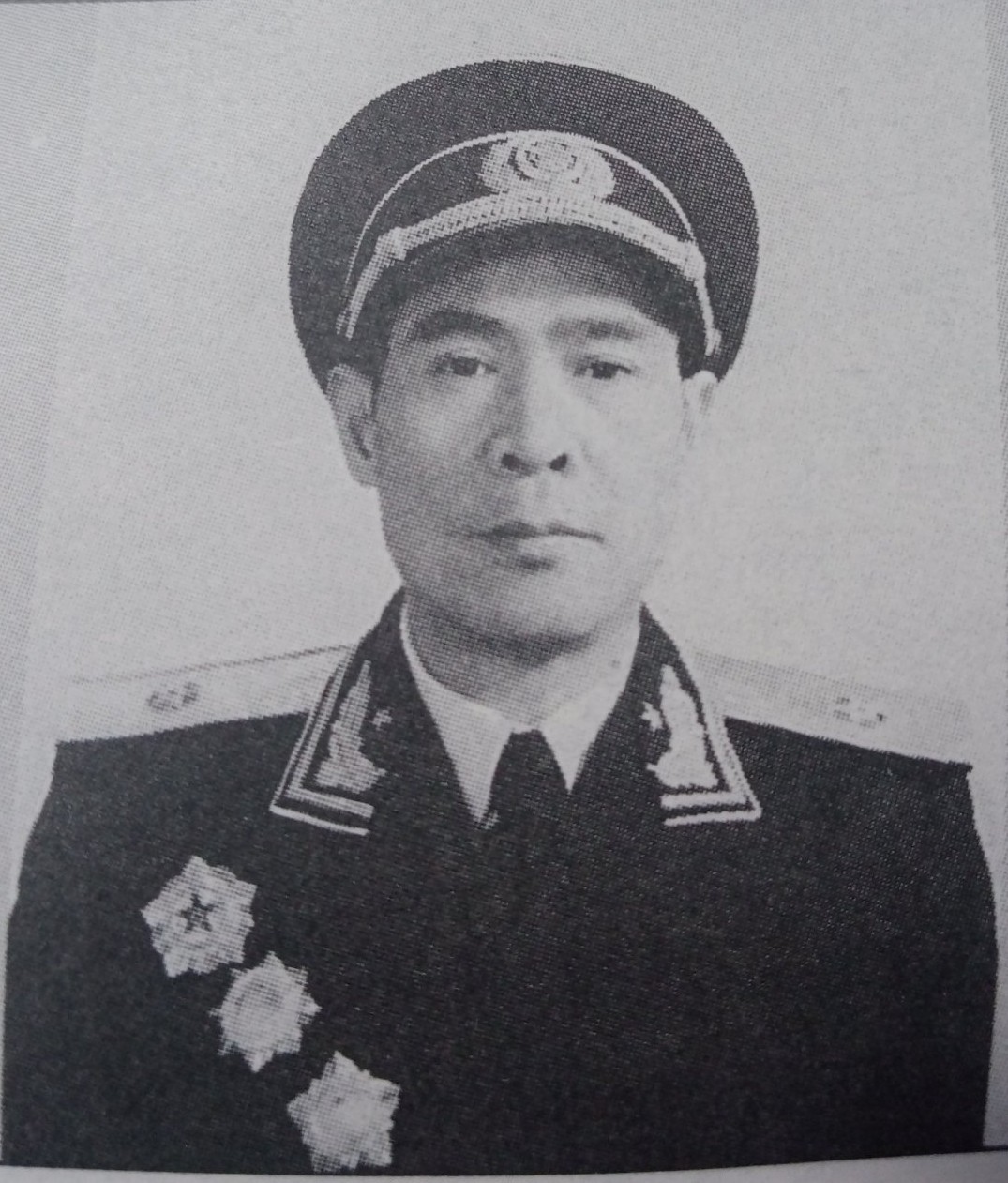 55年9月海军系统授衔少将以上60人的级别,军衔与薪金标准