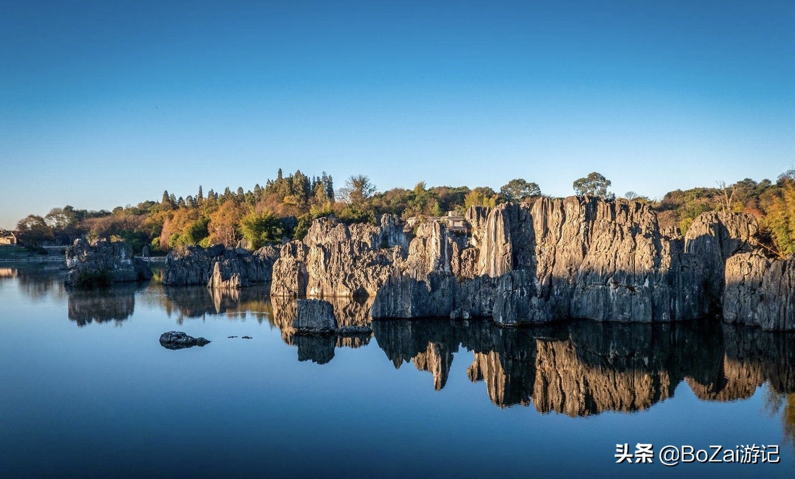 适合云南旅游的地方（到云南旅游不能错过的10大景点）