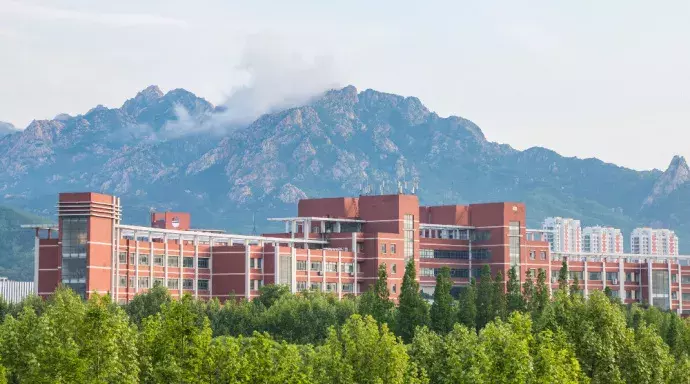 开学了，去青岛最美大学去逛一逛吧，个个堪比5A级景区