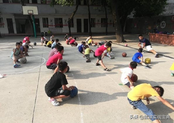 台湾女子大学篮球联赛比分(84分惨败！中国校园为什么这么差？看看台湾HBL联赛就明白了)