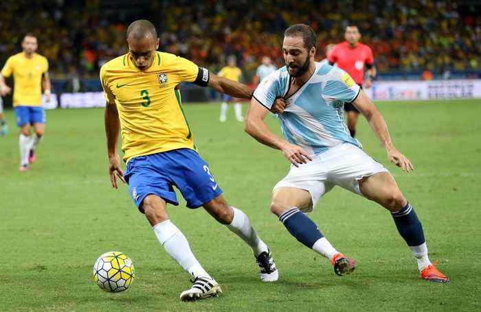 足球友谊赛视频直播：巴西VS阿根廷(11.16周六凌晨1时)