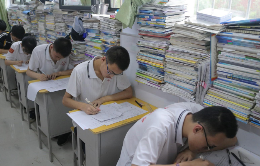 全国高中排行榜新鲜出炉，衡中无缘榜首，湖南两所学校位列五强