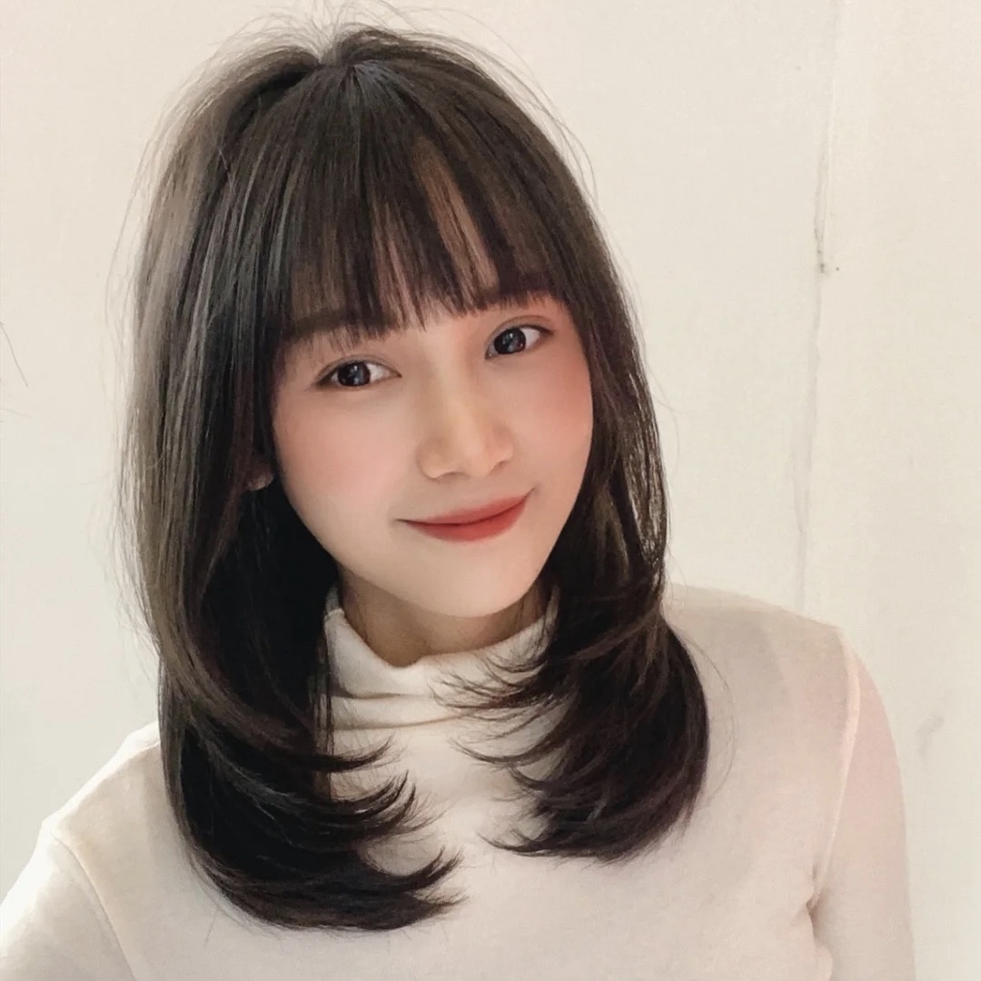 大脸适合什么发型 什么脸型适合短发-百科叔叔