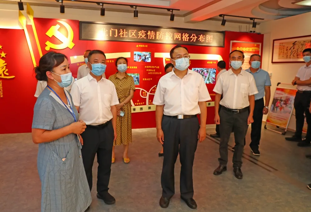 龙岩市委书记李建成深入一线督导检查疫情防控工作——