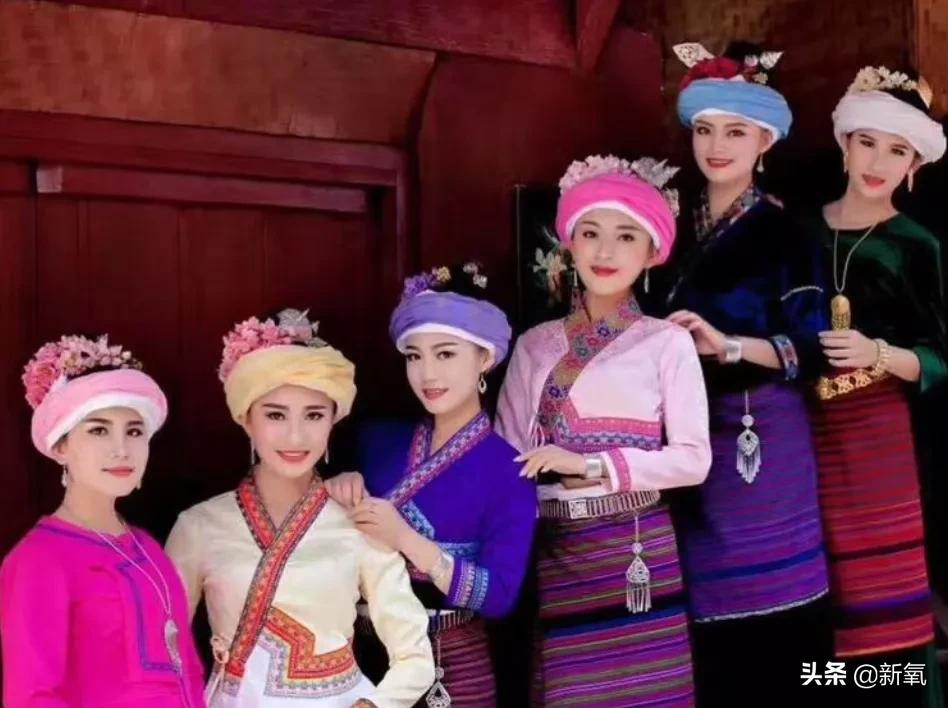 为什么Lisa的颜在全球美貌好评度高，在韩国还是被容貌打压？