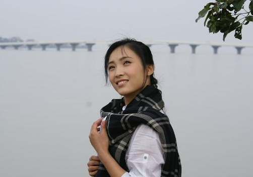 血色湘西女主角是谁(她是白百何的同学,《血色湘西》善良的穗穗,最终